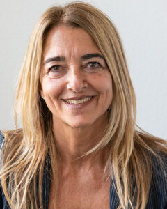 Mireille Sharp